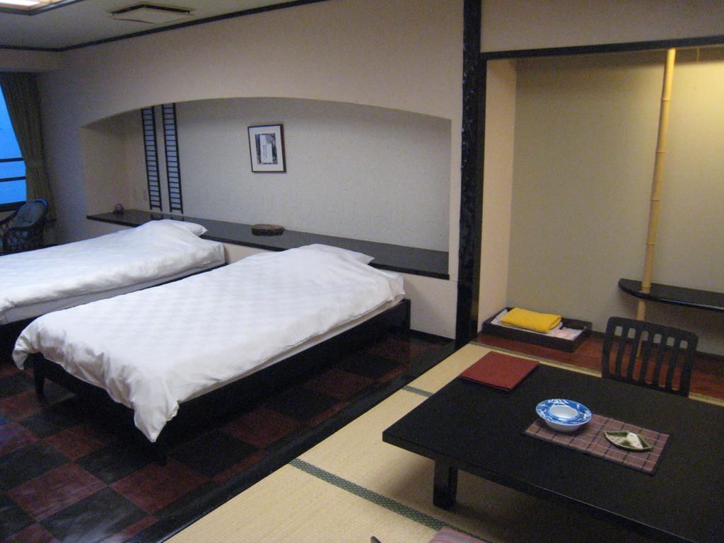 Utsumionsen Ichizu Aichi Exterior foto