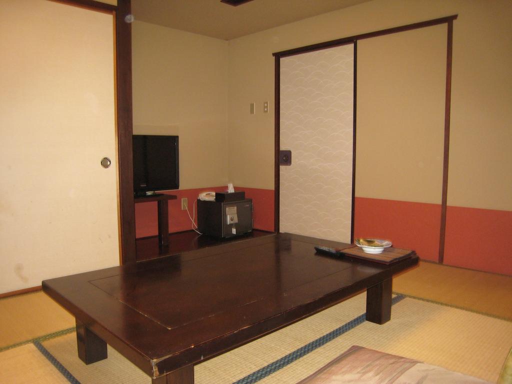 Utsumionsen Ichizu Aichi Exterior foto