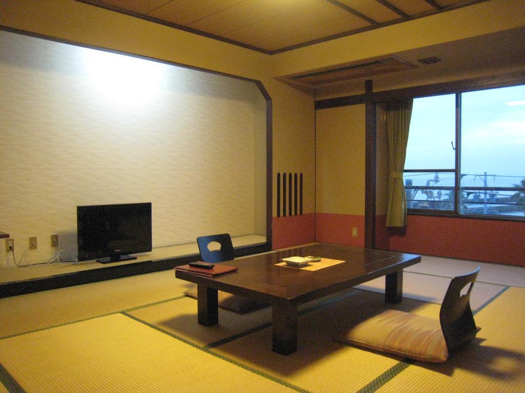 Utsumionsen Ichizu Aichi Exterior foto